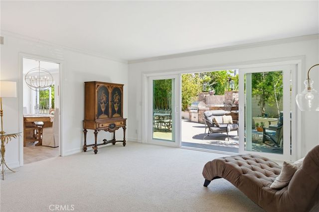 16642 Melville Circle, Huntington Beach, CA 92649