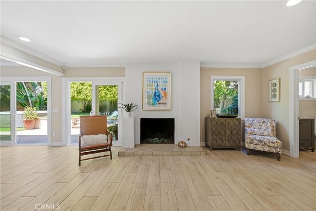 16642 Melville Circle, Huntington Beach, CA 92649