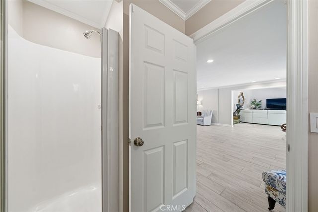 16642 Melville Circle, Huntington Beach, CA 92649