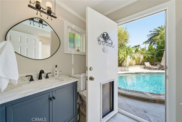 16642 Melville Circle, Huntington Beach, CA 92649