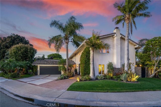 16642 Melville Circle, Huntington Beach, CA 92649