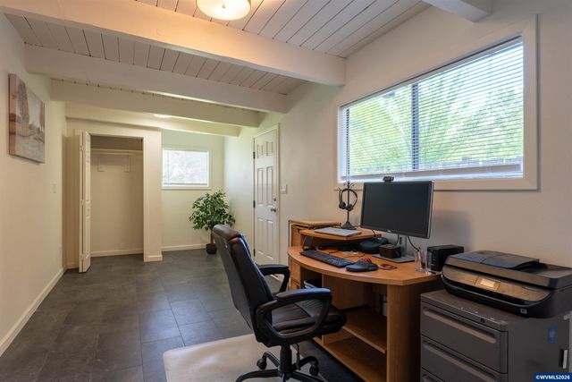 2825 NW Greeley Av, Corvallis, OR 97330