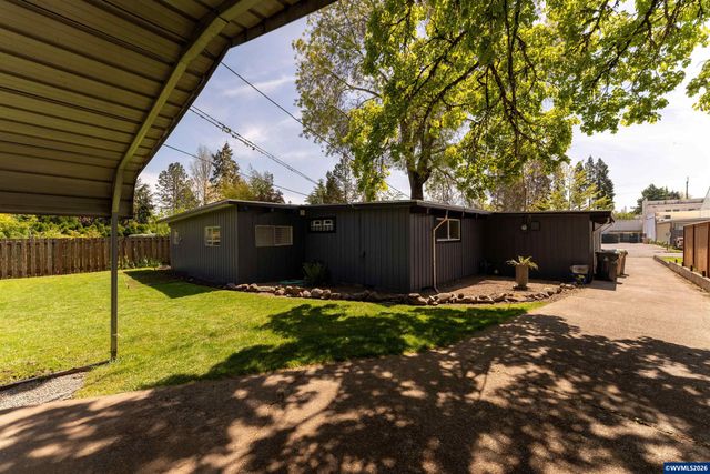 2825 NW Greeley Av, Corvallis, OR 97330
