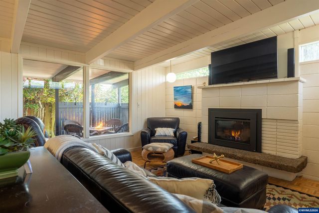 2825 NW Greeley Av, Corvallis, OR 97330