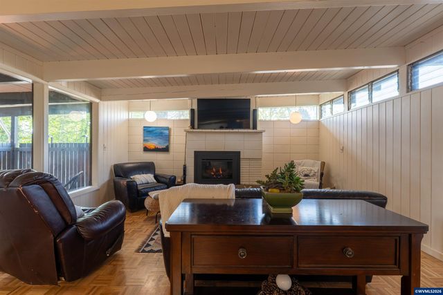 2825 NW Greeley Av, Corvallis, OR 97330
