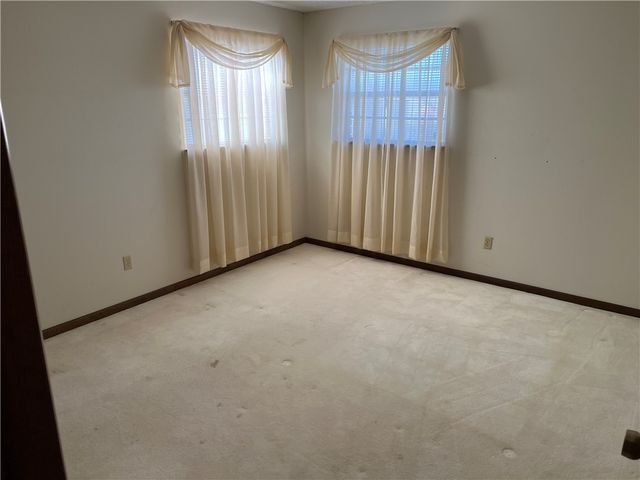 1602 SE P Street, Bentonville, AR 72712