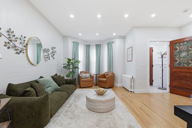 112 BEACH ST, Jc, Heights, NJ 07307