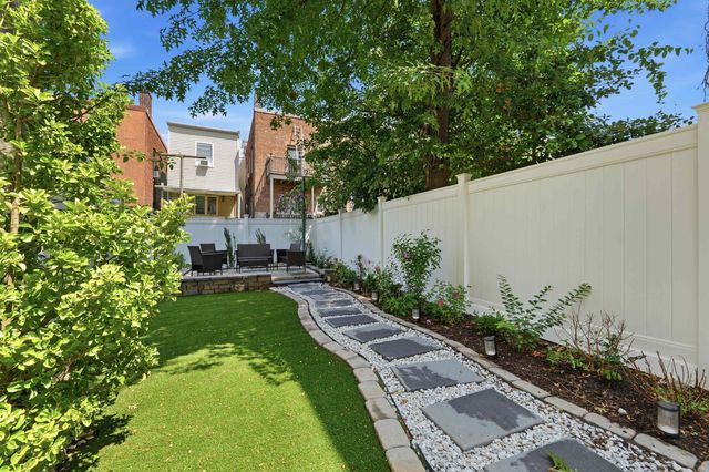 112 BEACH ST, Jc, Heights, NJ 07307