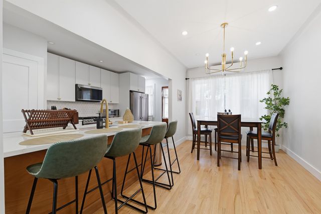 112 BEACH ST, Jc, Heights, NJ 07307