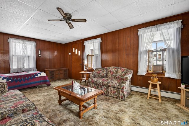 59 Vivian Street, Waterford, CT 06385