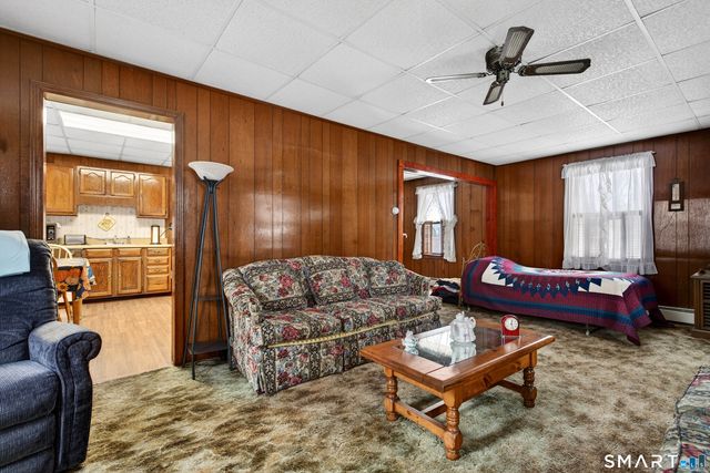 59 Vivian Street, Waterford, CT 06385