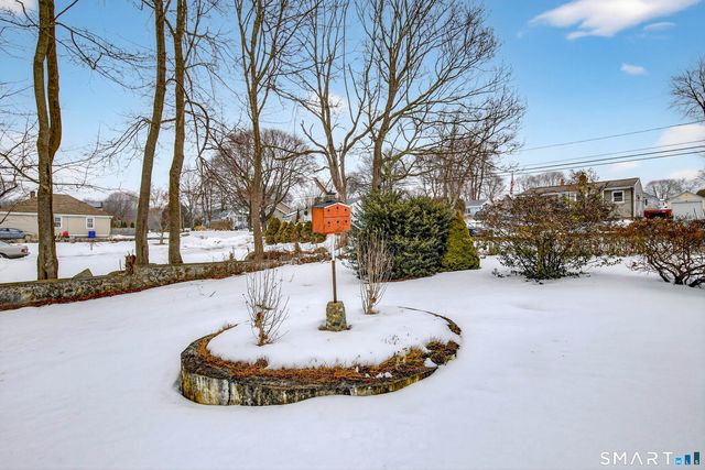 59 Vivian Street, Waterford, CT 06385