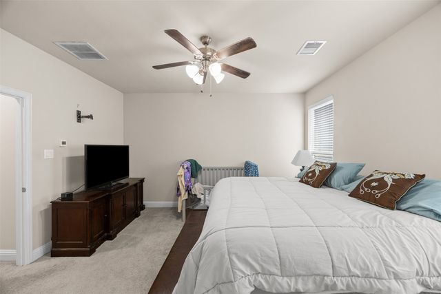 204 Finlee Lane, Red Oak, TX 75154