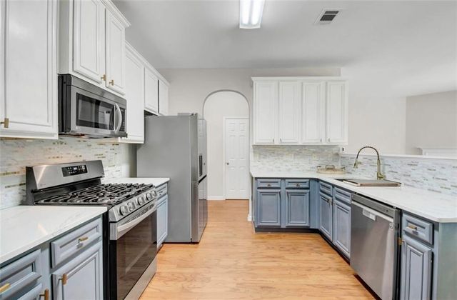 2129 Dartmouth Court, Mcdonough, GA 30253