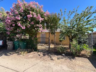 3139 E Heintz Aly, Acampo, CA 95220