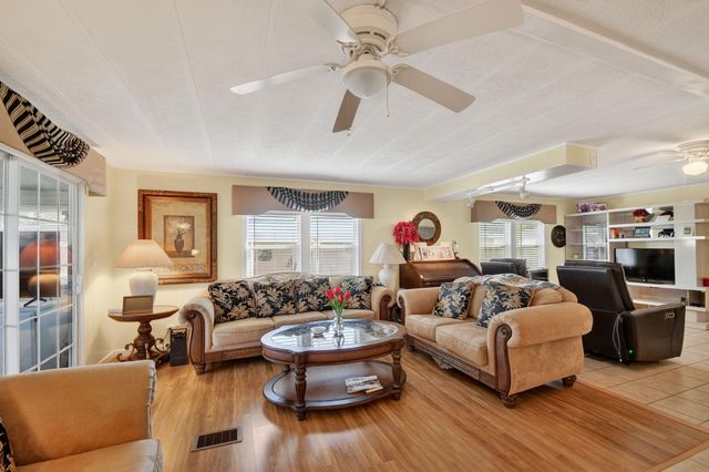 40008 Humaco Bay, Boynton Beach, FL 33436