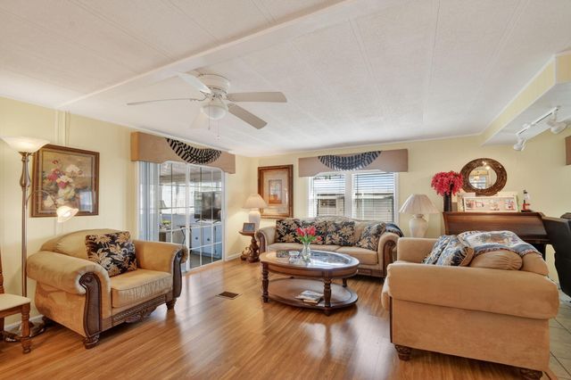 40008 Humaco Bay, Boynton Beach, FL 33436