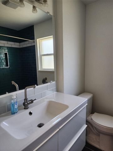 1804 Kingwood CV, Austin, TX 78757