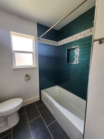 1804 Kingwood CV, Austin, TX 78757