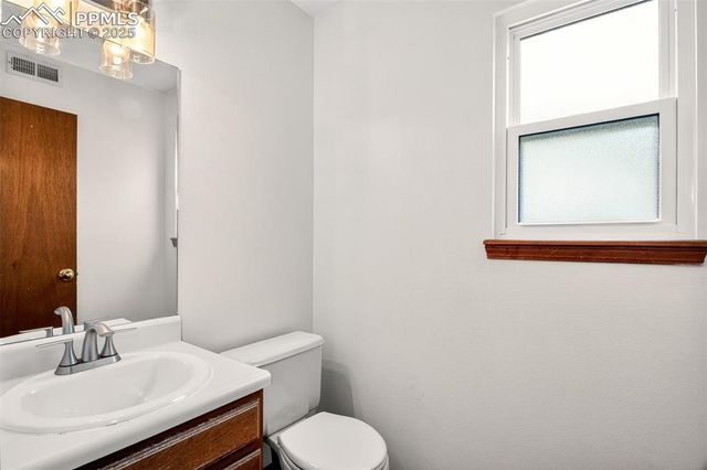 5040 Stillwater Drive, Colorado Springs, CO 80923