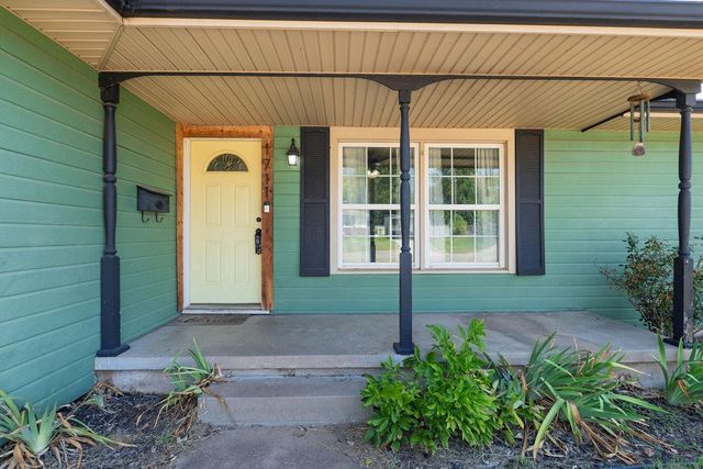 1711 N Rickey Road, Shawnee, OK 74804