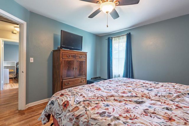 1711 N Rickey Road, Shawnee, OK 74804
