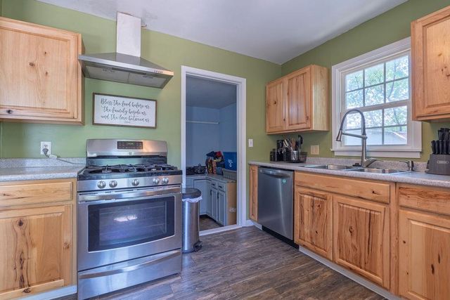 1711 N Rickey Road, Shawnee, OK 74804