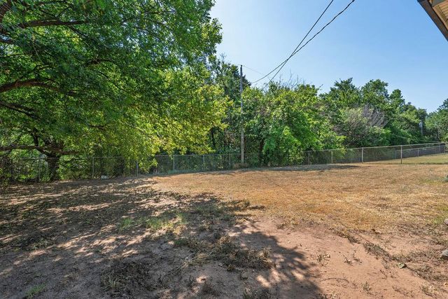 1711 N Rickey Road, Shawnee, OK 74804