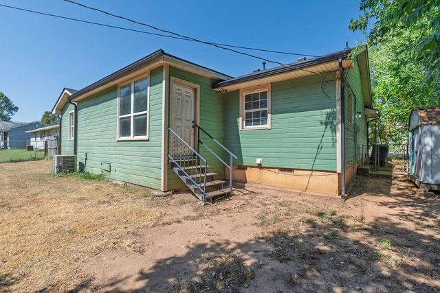 1711 N Rickey Road, Shawnee, OK 74804