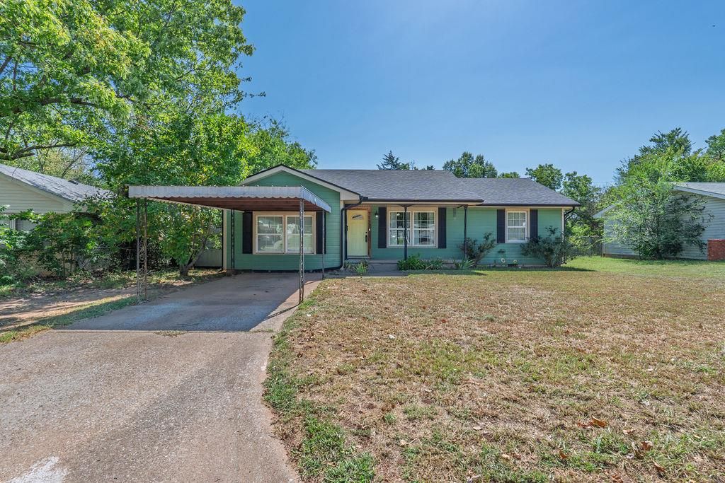 1711 N Rickey Road, Shawnee, OK 74804