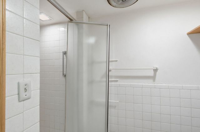 1940 4th Street A, East Moline, IL 61244