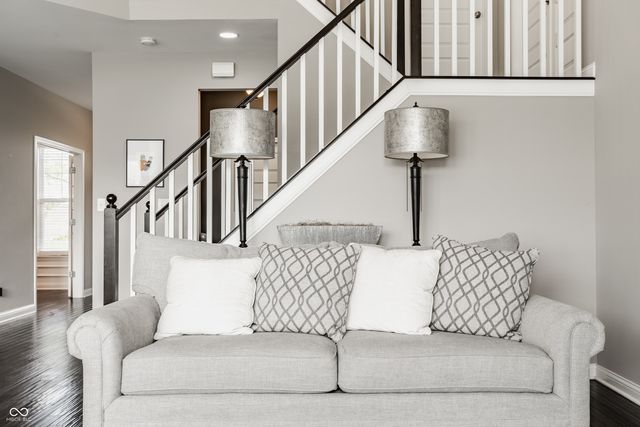 17170 Hearthfield Way, Noblesville, IN 46062