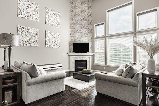 17170 Hearthfield Way, Noblesville, IN 46062