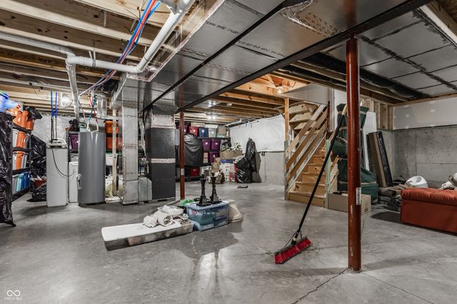 17170 Hearthfield Way, Noblesville, IN 46062