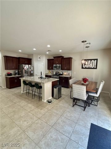 3731 Gilmore Creek Street, Las Vegas, NV 89129