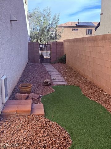 3731 Gilmore Creek Street, Las Vegas, NV 89129