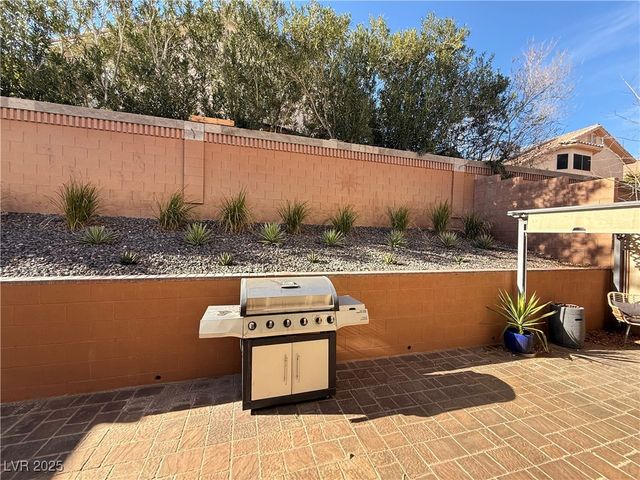 3731 Gilmore Creek Street, Las Vegas, NV 89129