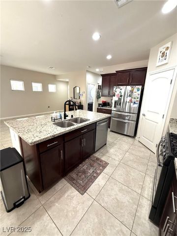 3731 Gilmore Creek Street, Las Vegas, NV 89129