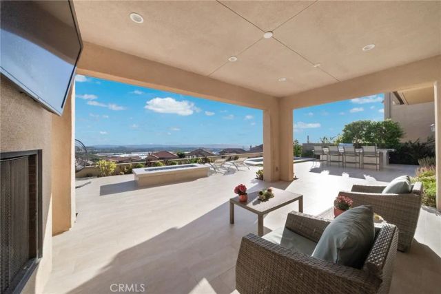 1132 Summit Oak, Lake Forest, CA 92679