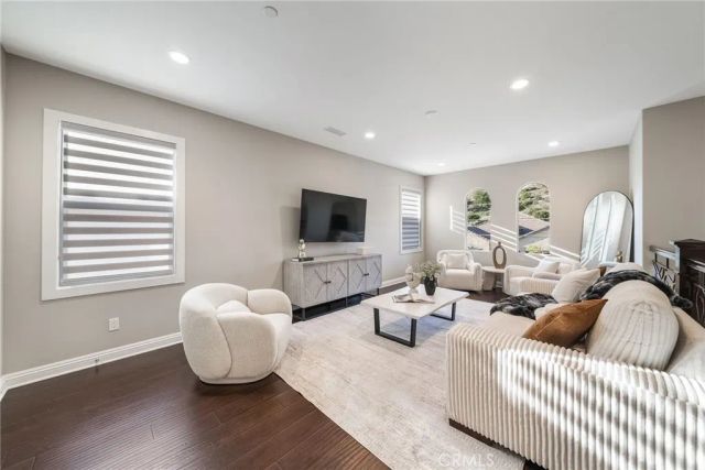 1132 Summit Oak, Lake Forest, CA 92679