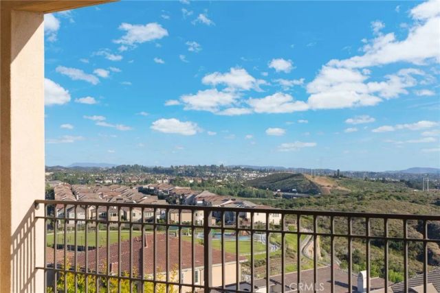 1132 Summit Oak, Lake Forest, CA 92679