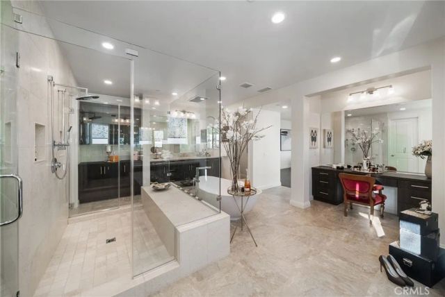 1132 Summit Oak, Lake Forest, CA 92679