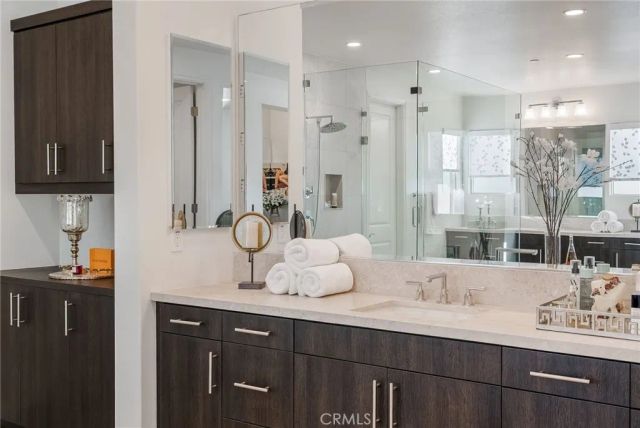 1132 Summit Oak, Lake Forest, CA 92679