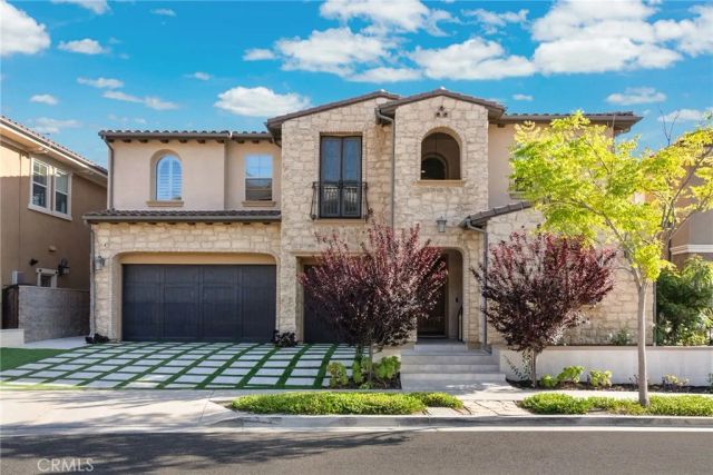 1132 Summit Oak, Lake Forest, CA 92679