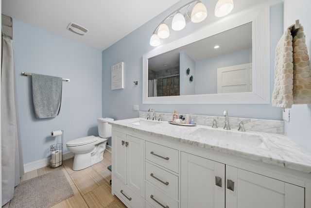 9143 W 92 Street, Hickory Hills, IL 60457