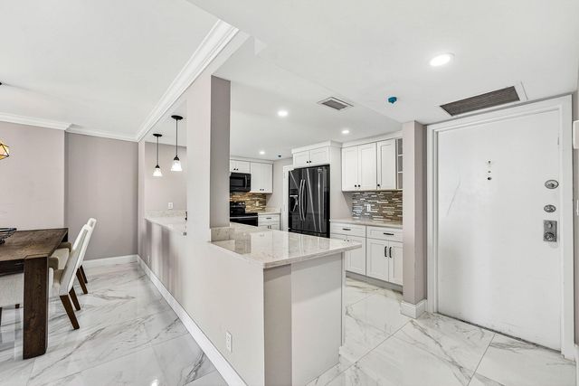 1150 Hillsboro Mile Hillsboro Mile 508, Hillsboro Beach, FL 33062