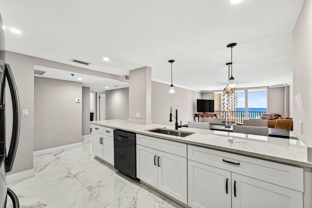 1150 Hillsboro Mile Hillsboro Mile 508, Hillsboro Beach, FL 33062