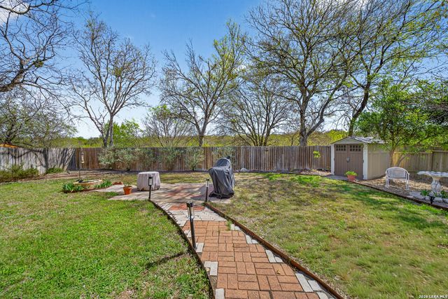 8722 Thatch, San Antonio, TX 78240
