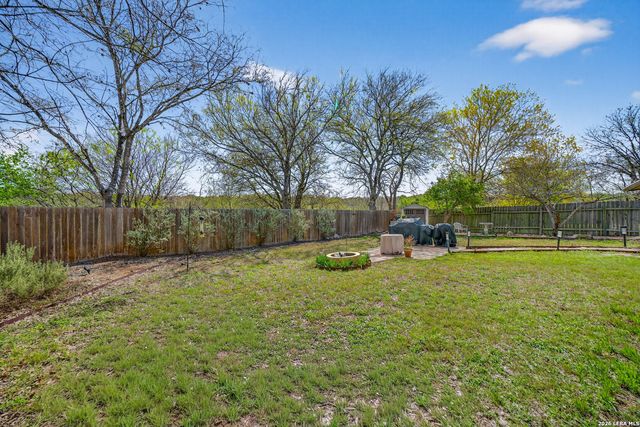 8722 Thatch, San Antonio, TX 78240