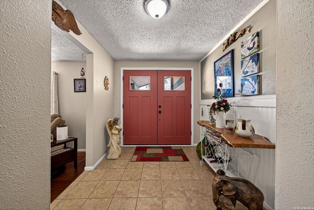 8722 Thatch, San Antonio, TX 78240